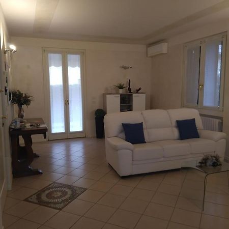 Nido Di Dafne Villa Провалио д'Исео Екстериор снимка