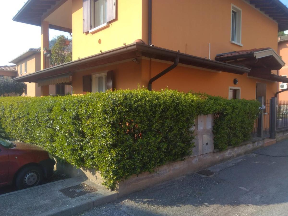 Nido Di Dafne Villa Провалио д'Исео Екстериор снимка