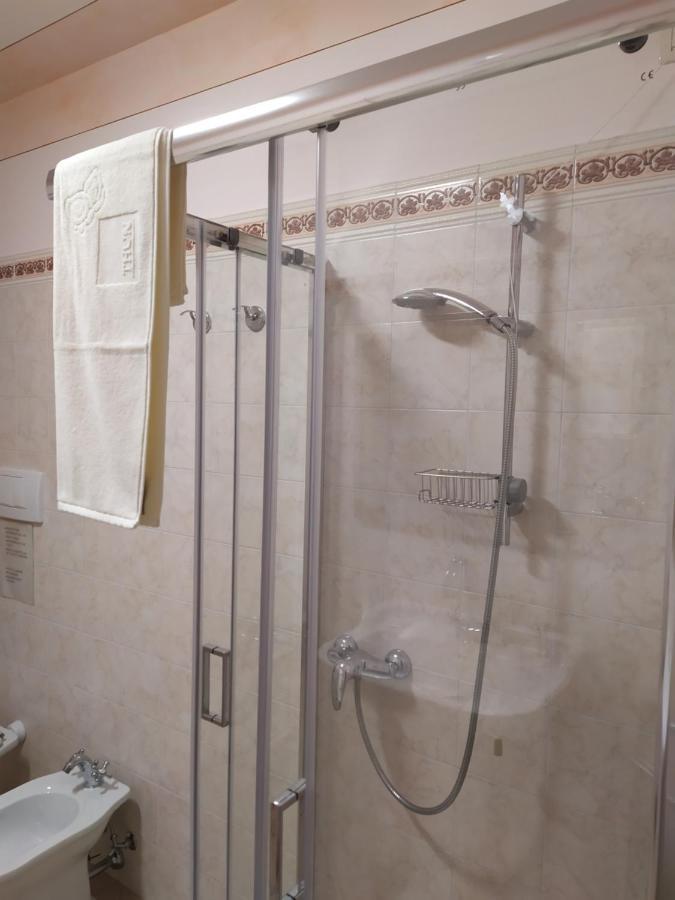 Nido Di Dafne Villa Провалио д'Исео Екстериор снимка